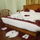 g5/deluxe double bed.jpg